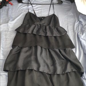 Size L black ruffle formal dress